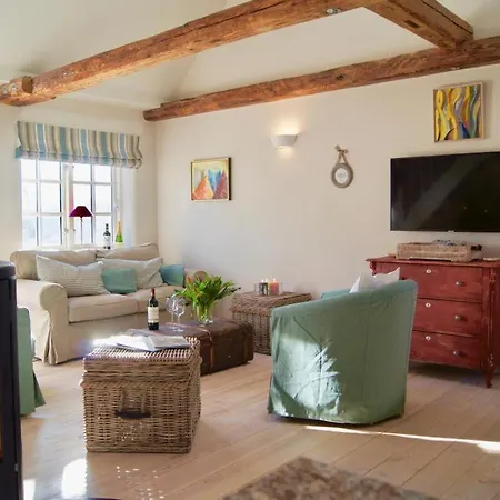 Ferienhaus Nahe Ostsee Mit Sauna, Kamin & Eingezaeuntem Garten,Hund Willkommen Vila *