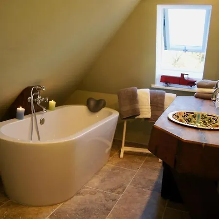Ferienhaus Nahe Ostsee Mit Sauna, Kamin & Eingezaeuntem Garten,Hund Willkommen Vila Rabenholz