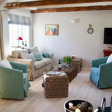 Ferienhaus Nahe Ostsee Mit Sauna, Kamin & Eingezaeuntem Garten,Hund Willkommen *