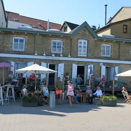 Vila Ferienhaus Nahe Ostsee Mit Sauna, Kamin & Eingezaeuntem Garten,Hund Willkommen Rabenholz