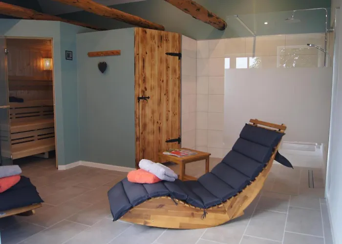 Rote Kate Villa Rabenholz